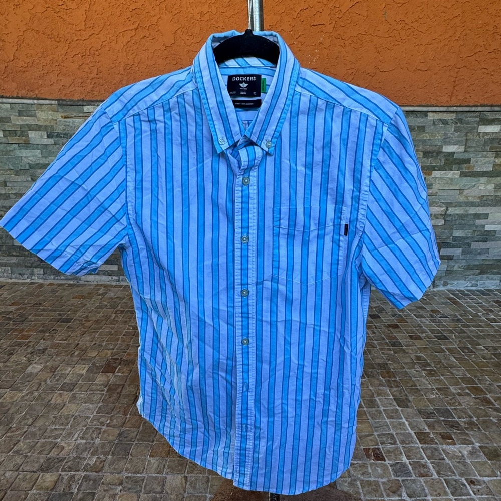 Dockers Men's Blue Striped Shirt